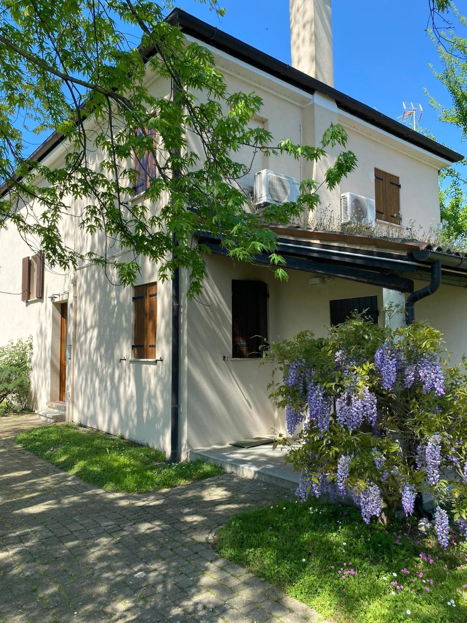 Giaron Apartment